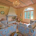 Fontine By Posarellivillas Orentano