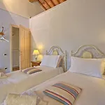 Fontine By Posarellivillas Orentano