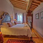 Fontine By Posarellivillas Orentano