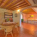 Fontine By Posarellivillas * Orentano